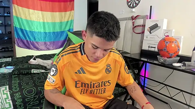 Jack castell online show from 10.04.25