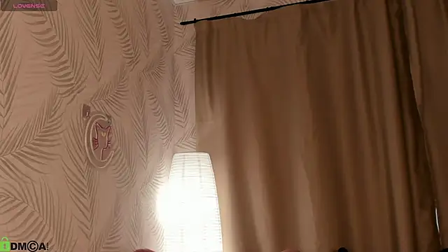 Snapshot of Agnes_Passero chatting on 11.06.25 Agnes Passero online show from 11.06.25