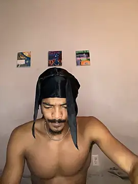 TRILLAHUNG online show from 09.26.25