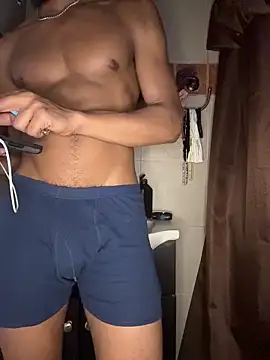 TRILLAHUNG online show from 10.30.25