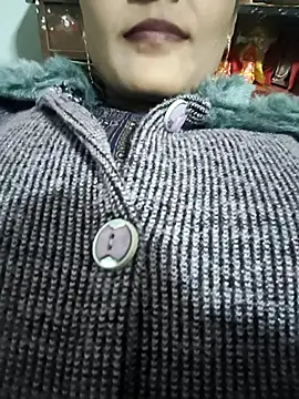 posewith online show from 11.17.25