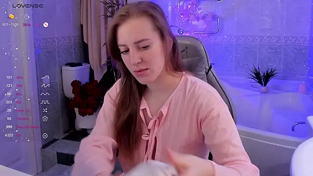 Snapshot of Alice_Cire chatting on 02.02.26 Alice Cire online show from 02.02.26