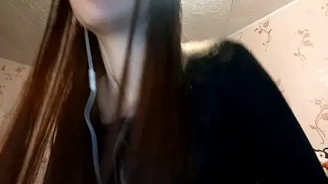 Sophiecuttie online show from 09.21.25