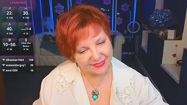 Kira Kenett online show from 12.02.25