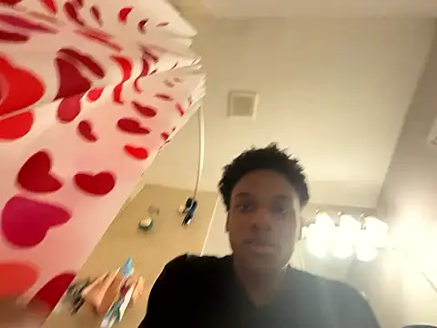 dmmeformerch online show from 04.08.26