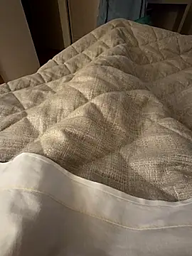 Snapshot of sexy7883 chatting on 10.25.25 sexy7883 online show from 10.25.25