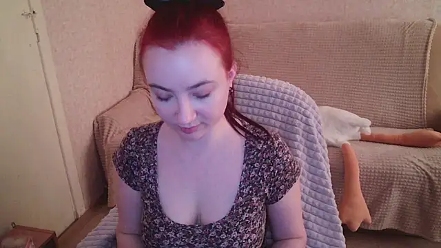 Snapshot of Micky_Wood chatting on 10.14.25 Micky Wood online show from 10.14.25