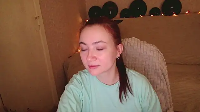 Snapshot of Micky_Wood chatting on 11.27.25 Micky Wood online show from 11.27.25