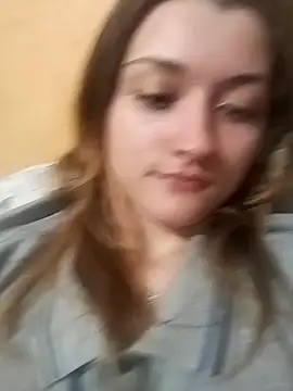 Snapshot of LillySvon chatting on 11.26.25 LillySvon online show from 11.26.25