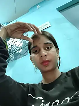 Hot-Soniya2 online show from 11.08.25