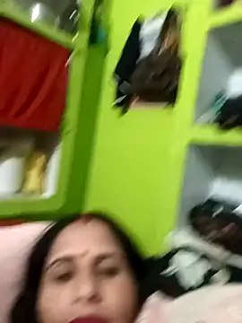 Snapshot of Hot_liya54 chatting on 11.12.25 Hot liya54 online show from 11.12.25