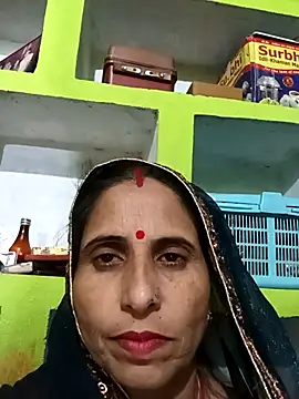 Snapshot of Hot_liya54 chatting on 11.15.25 Hot liya54 online show from 11.15.25