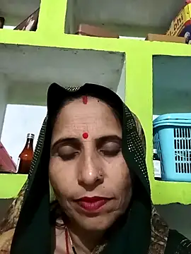 Snapshot of Hot_liya54 chatting on 11.15.25 Hot liya54 online show from 11.15.25