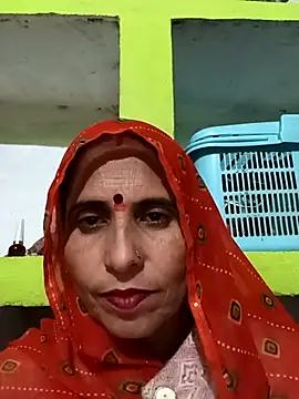 Snapshot of Hot_liya54 chatting on 11.27.25 Hot liya54 online show from 11.27.25