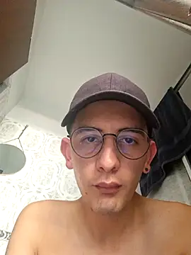 Snapshot of STEVAN_RXX chatting on 01.09.26 STEVAN RXX online show from 01.09.26