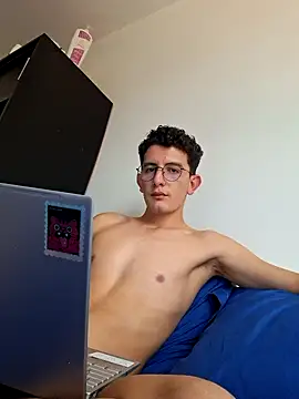 Snapshot of STEVAN_RXX chatting on 03.20.26 STEVAN RXX online show from 03.20.26