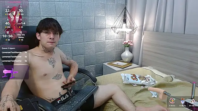 Iantwink18 online show from 09.20.25