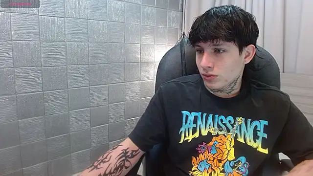 Iantwink18 online show from 11.19.25