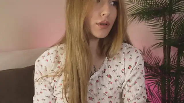 Vegas V online show from 11.28.25