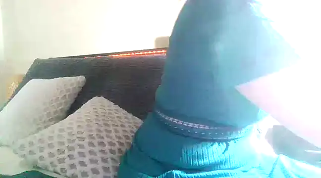 aussiepeaches online show from 03.19.25