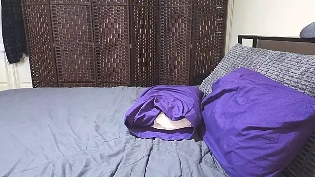 aussiepeaches online show from 09.12.25