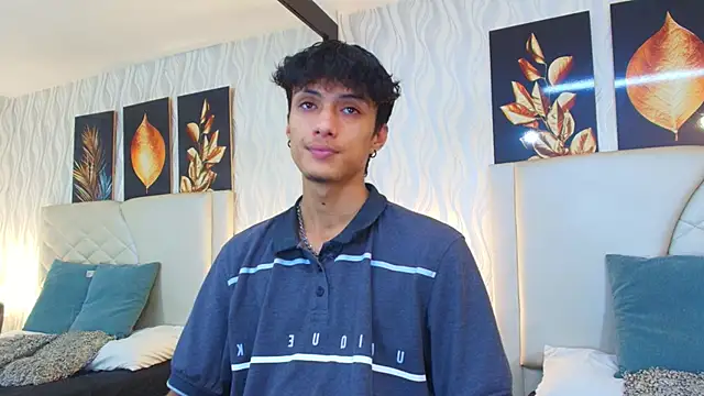 Lean Portman online show from 11.04.25