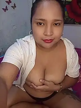 Snapshot of Angelly_ricura chatting on 04.18.26 Angelly ricura online show from 04.18.26