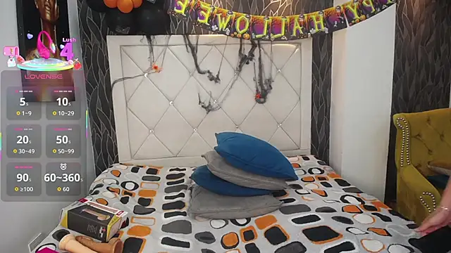 Cady Hot online show from 10.28.25