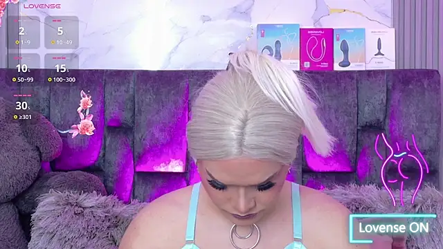 Ava Cristi online show from 08.05.26