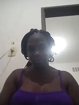 Snapshot of Morena_2021 chatting on 12.14.25 Morena 2021 online show from 12.14.25