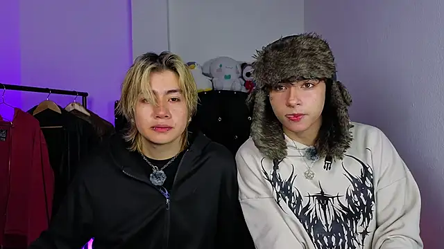 Snapshot of Vamps_Lovers chatting on 09.12.25 Vamps Lovers online show from 09.12.25