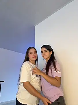 Ashley and Zoe online show from 02.01.26