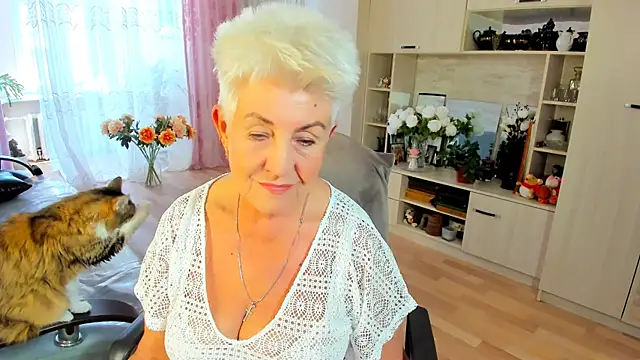 HotandMature online show from 07.01.26