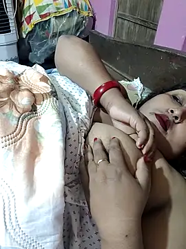 hotbhabhi011 online show from 11.20.25