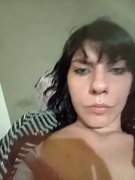 Snapshot of Lea9816 chatting on 10.25.25 Lea9816 online show from 10.25.25