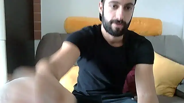 Amicisegreti online show from 11.26.25