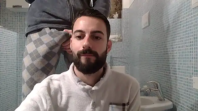 Amicisegreti online show from 02.12.26