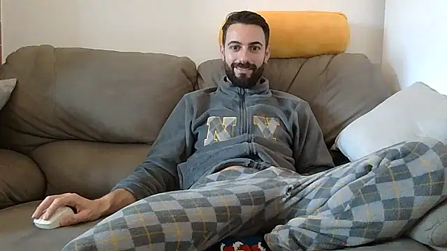 Amicisegreti online show from 03.05.26