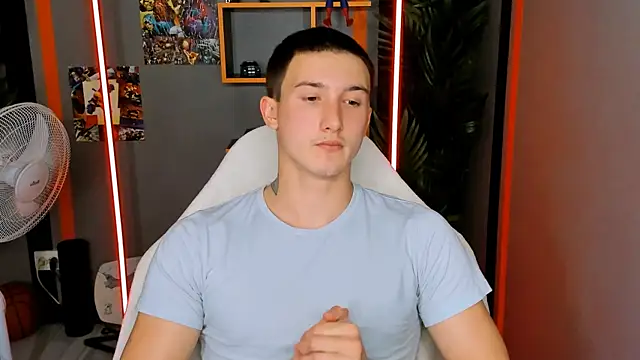 Snapshot of David__Diamond chatting on 09.08.25 David Diamond online show from 09.08.25