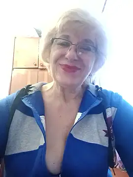 Snapshot of 52MiaLove02 chatting on 01.17.26 52MiaLove02 online show from 01.17.26