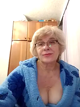 Snapshot of 52MiaLove02 chatting on 01.17.26 52MiaLove02 online show from 01.17.26
