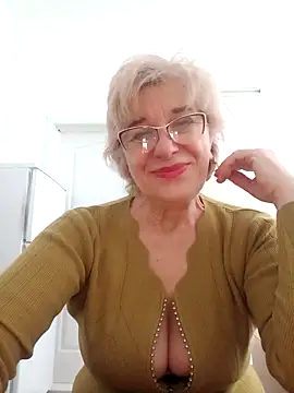 Snapshot of 52MiaLove02 chatting on 02.06.26 52MiaLove02 online show from 02.06.26