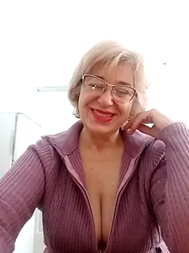 Snapshot of 52MiaLove02 chatting on 02.19.26 52MiaLove02 online show from 02.19.26