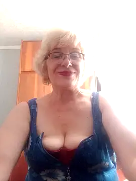 52MiaLove02 online show from 07.10.26
