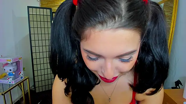 Jelly Bee online show from 12.15.25