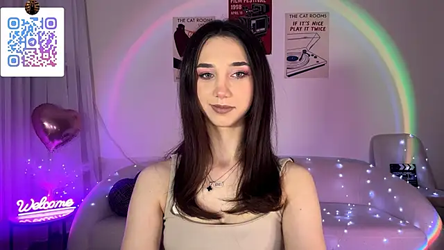 LinaMour online show from 05.13.26