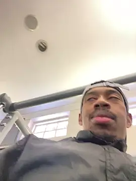 fitsexyman online show from 09.15.25