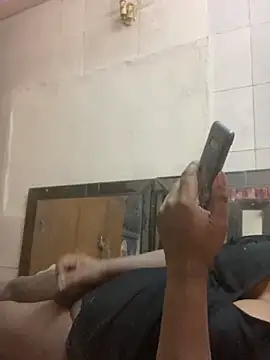 Kajal-Shemale69 online show from 11.18.25