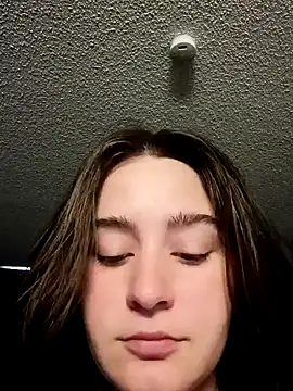 freakylittlebitch69 online show from 10.01.25