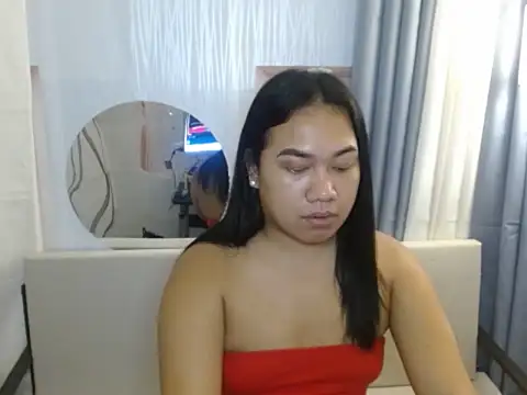 TsUncutKaren online show from 11.06.25